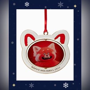 Disney and Pixar's Turning Red spinner-style ornament pin